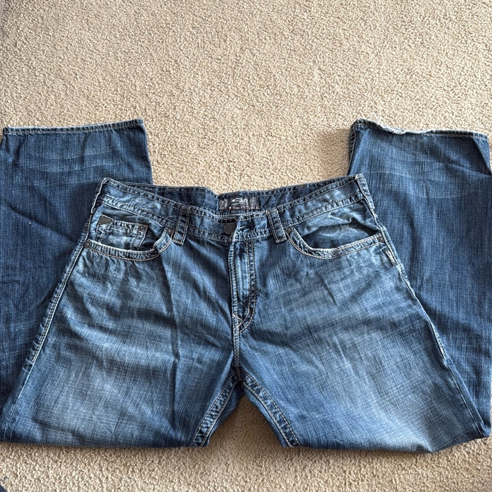 SILVER Zac Western Gloves Work Thick Stitching Distressed Jeans, Size 40 x 32